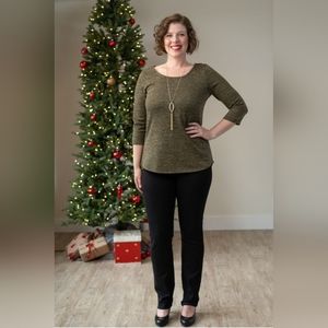 Caramely Pullover Sweater Large Olive Green Shimmering MADE IN CANADA